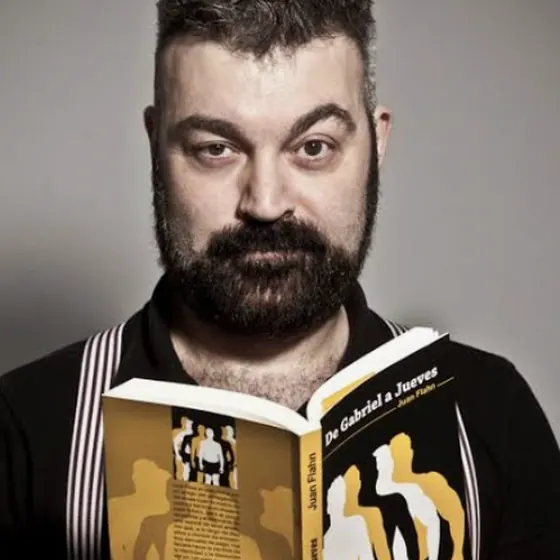 Juan Flahn, guionista de la serie Furia, invitado del Club Quijote